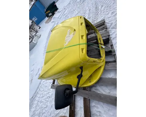 INTERNATIONAL Prostar Hood