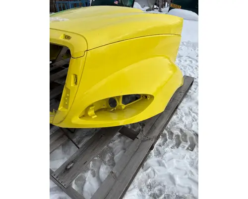 INTERNATIONAL Prostar Hood