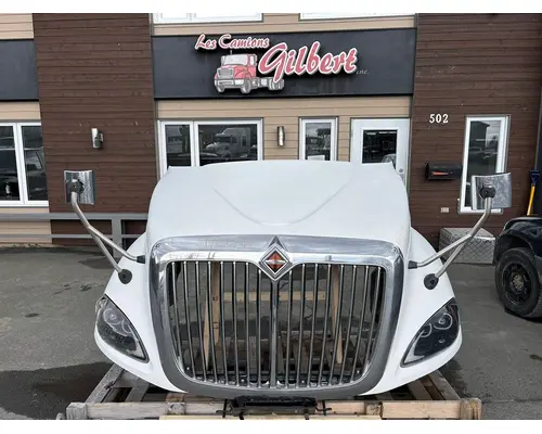 INTERNATIONAL Prostar Hood