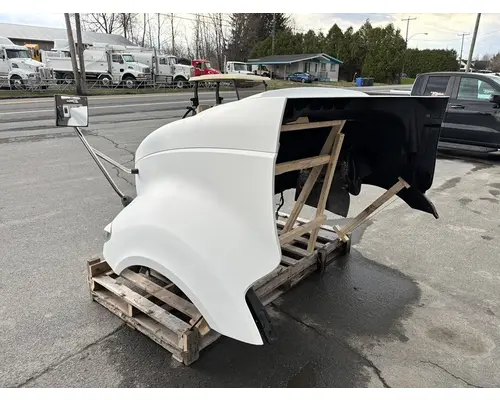 INTERNATIONAL Prostar Hood
