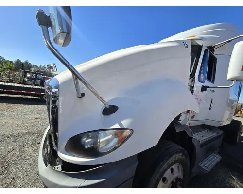 INTERNATIONAL Prostar Hub