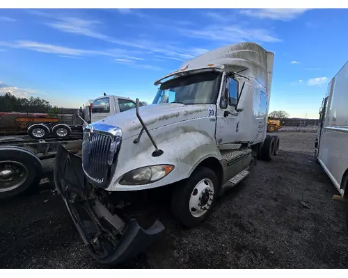 INTERNATIONAL Prostar Hub