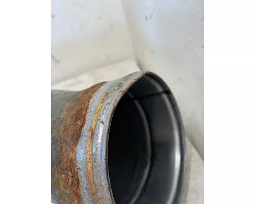 INTERNATIONAL Prostar Intake Manifold