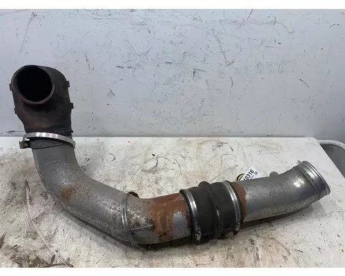 INTERNATIONAL Prostar Intake Manifold