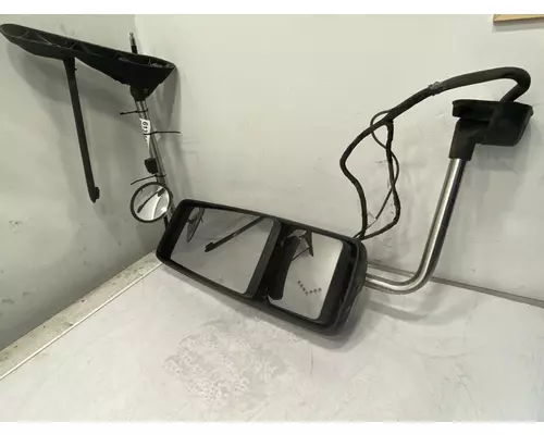 INTERNATIONAL Prostar Mirror (Side View)