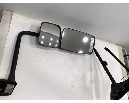 INTERNATIONAL Prostar Mirror