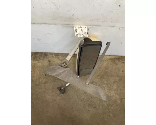 INTERNATIONAL Prostar Mirror