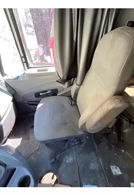 INTERNATIONAL Prostar Seat, Front