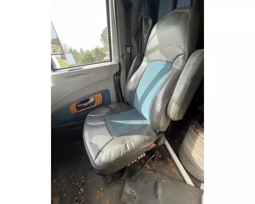 INTERNATIONAL Prostar Seat, Front