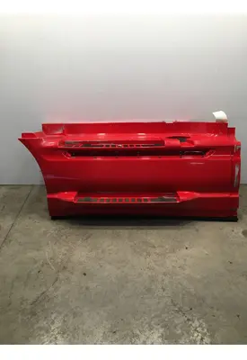 INTERNATIONAL Prostar Side Fairing
