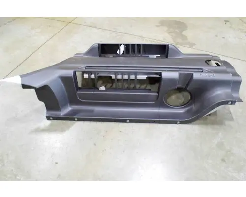 INTERNATIONAL Prostar Side Fairing