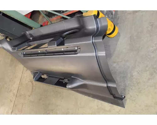 INTERNATIONAL Prostar Side Fairing