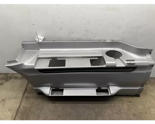 INTERNATIONAL Prostar Side Fairing