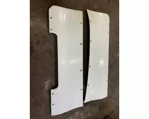 INTERNATIONAL Prostar Side Fairing