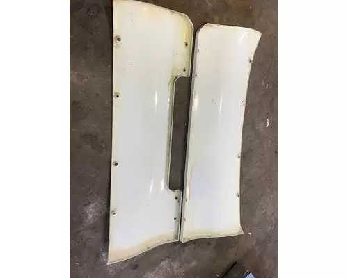 INTERNATIONAL Prostar Side Fairing