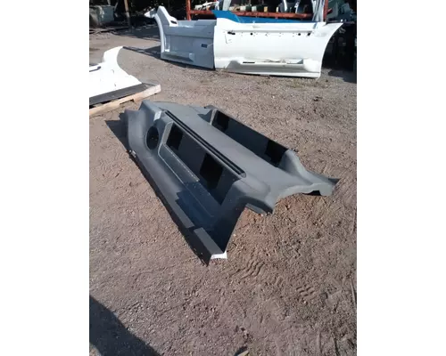 INTERNATIONAL Prostar Side Fairing