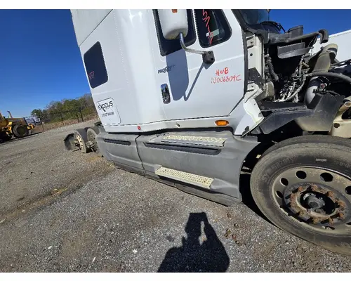 INTERNATIONAL Prostar Skirt