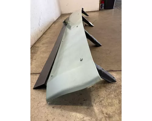INTERNATIONAL Prostar Sleeper Fairing