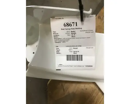 INTERNATIONAL Prostar Sleeper Fairing