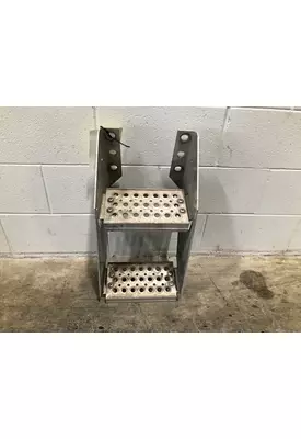 INTERNATIONAL Prostar Step