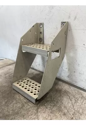 INTERNATIONAL Prostar Step