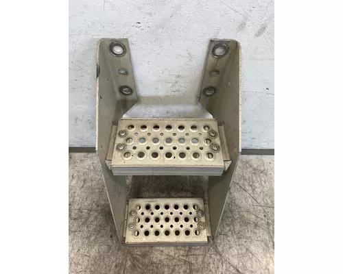 INTERNATIONAL Prostar Step