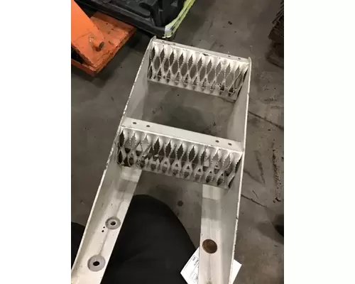 INTERNATIONAL Prostar Step