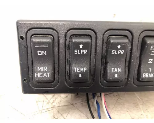 INTERNATIONAL Prostar Switch Panel