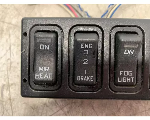 INTERNATIONAL Prostar Switch Panel