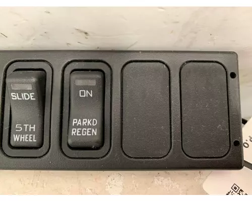 INTERNATIONAL Prostar Switch Panel