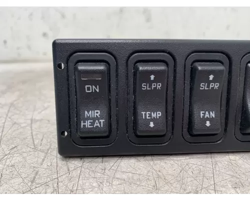 INTERNATIONAL Prostar Switch Panel