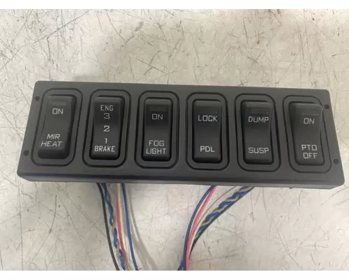 INTERNATIONAL Prostar Switch Panel