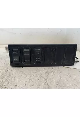 INTERNATIONAL Prostar Switch Panel