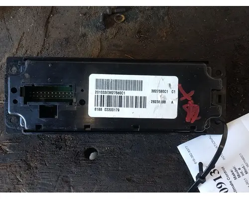 INTERNATIONAL Prostar Switch Panels 124