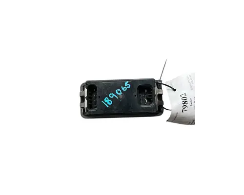 INTERNATIONAL Prostar Switch Panels 124