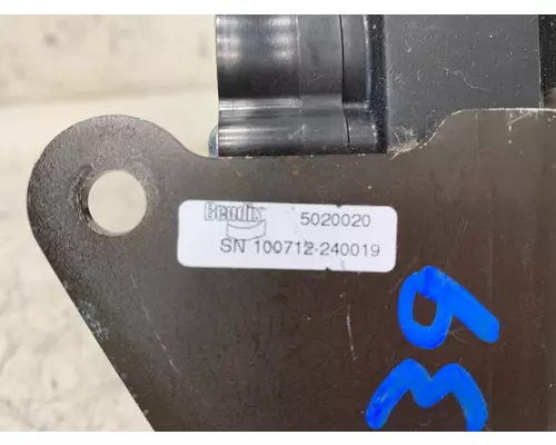 INTERNATIONAL Prostar Throttle Body Assembly