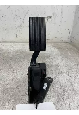 INTERNATIONAL Prostar Throttle Pedal