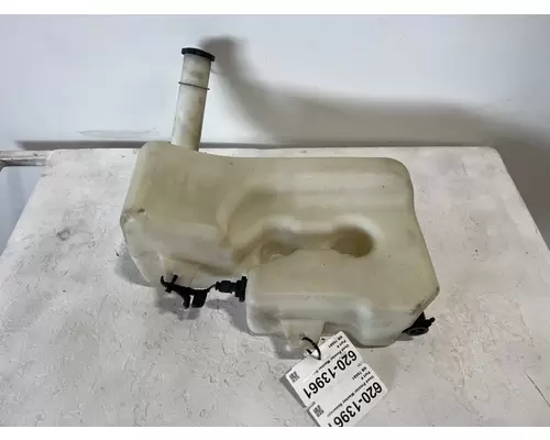 INTERNATIONAL Prostar Windshield Washer Reservoir
