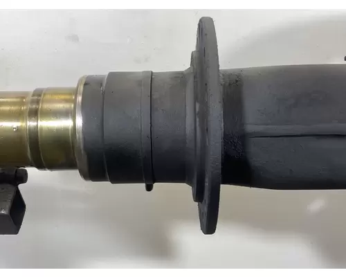 INTERNATIONAL RA-472 Axle Housing (Rear)