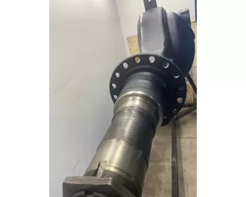 INTERNATIONAL RA-472 Axle Housing (Rear)