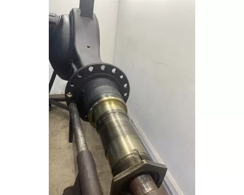INTERNATIONAL RA-472 Axle Housing (Rear)