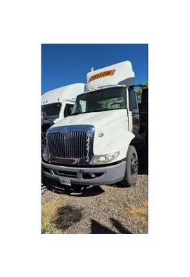 INTERNATIONAL RA027 Cab