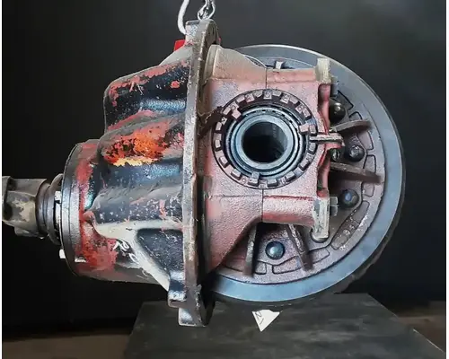 INTERNATIONAL RA39 Rear Rears (Tandem Rear or Single)