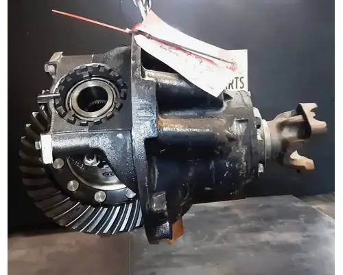 INTERNATIONAL RA39 Rear Rears (Tandem Rear or Single)