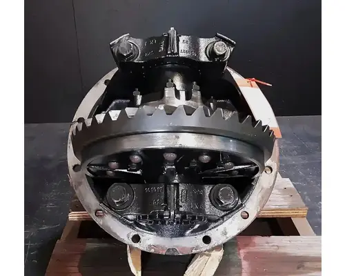 INTERNATIONAL RA44 Rear Rears (Tandem Rear or Single)