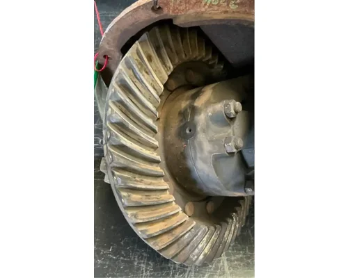 INTERNATIONAL RA57-10 Rear Rears (Tandem Rear or Single)