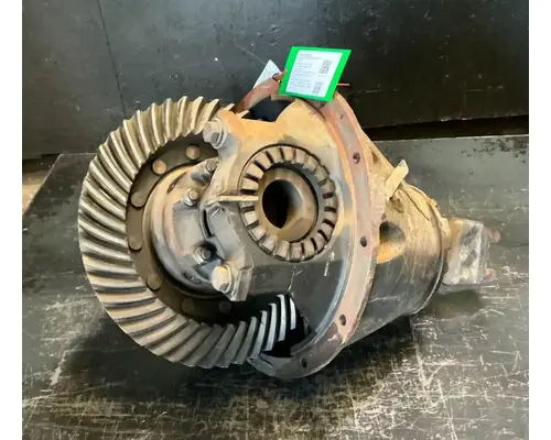 INTERNATIONAL RA57 Rear Rears (Tandem Rear or Single)