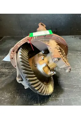 INTERNATIONAL RA57 Rear Rears (Tandem Rear or Single)