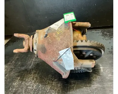 INTERNATIONAL RA57 Rear Rears (Tandem Rear or Single)