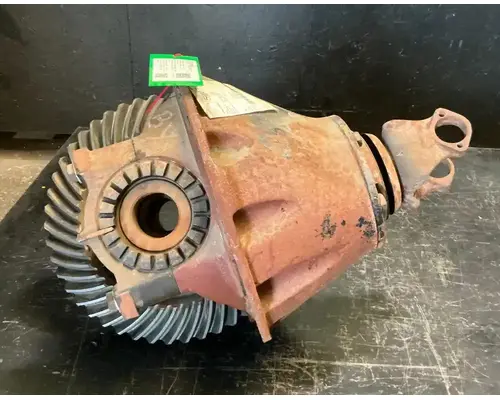 INTERNATIONAL RA57 Rear Rears (Tandem Rear or Single)